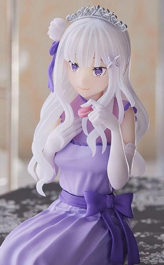 Re:Zero Starting Life in Another World: Lost in Memories PM Perching PVC Statue Emilia (Dressed-Up Party) 14 cm