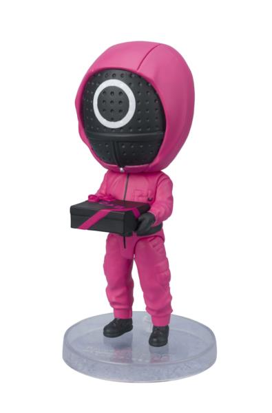 Squid Game Figuarts mini Action Figure Masked Worker 9 cm