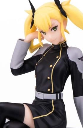 Kaiju No. 8 PM Perching PVC Statue Kikoru Shinomiya 14 cm